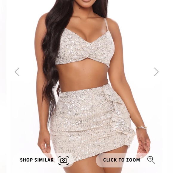 NEVER WORN Acting Out Sparkly set - Picture 2 of 7